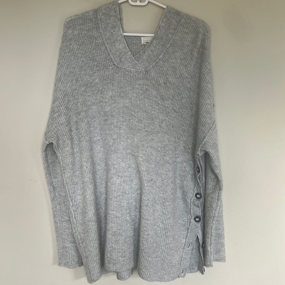 Caslon cozy and oversized women's sweater - Picture 2 of 5